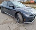 Синий Киа EV6, объемом двигателя 0 л и пробегом 55 тыс. км за 24700 $, фото 3 на Automoto.ua