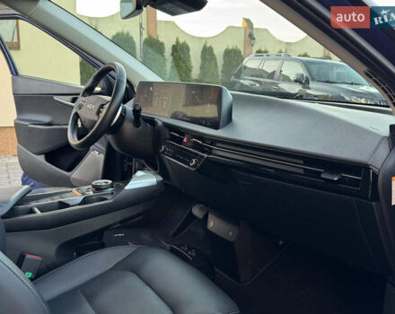 Синий Киа EV6, объемом двигателя 0 л и пробегом 243 тыс. км за 19999 $, фото 50 на Automoto.ua