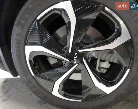 Синий Киа EV6, объемом двигателя 0 л и пробегом 30 тыс. км за 25900 $, фото 6 на Automoto.ua