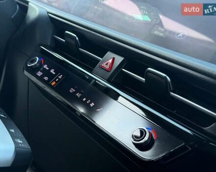 Синій Кіа EV6, об'ємом двигуна 0 л та пробігом 100 тис. км за 22700 $, фото 92 на Automoto.ua