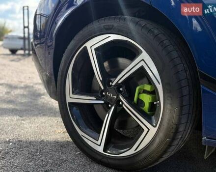 Синий Киа EV6, объемом двигателя 0 л и пробегом 1 тыс. км за 33500 $, фото 8 на Automoto.ua