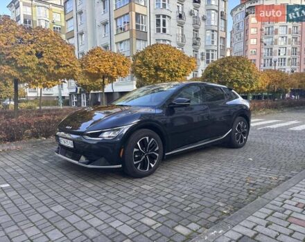 Кіа EV6 2023 у Івано-Франківську на Automoto.ua Синій Кіа EV6, об'ємом двигуна 0 л та пробігом 37 тис. км за 26300 $, фото 2 на Automoto.ua