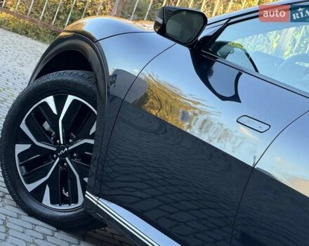 Синій Кіа EV6, об'ємом двигуна 0 л та пробігом 100 тис. км за 22700 $, фото 60 на Automoto.ua