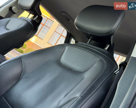 Синий Киа EV6, объемом двигателя 0 л и пробегом 243 тыс. км за 19999 $, фото 30 на Automoto.ua