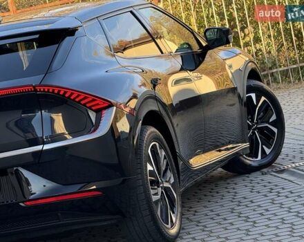 Синій Кіа EV6, об'ємом двигуна 0 л та пробігом 100 тис. км за 22700 $, фото 39 на Automoto.ua