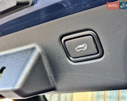 Синий Киа EV6, объемом двигателя 0 л и пробегом 243 тыс. км за 20700 $, фото 37 на Automoto.ua