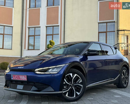 Синий Киа EV6, объемом двигателя 0 л и пробегом 243 тыс. км за 19999 $, фото 6 на Automoto.ua