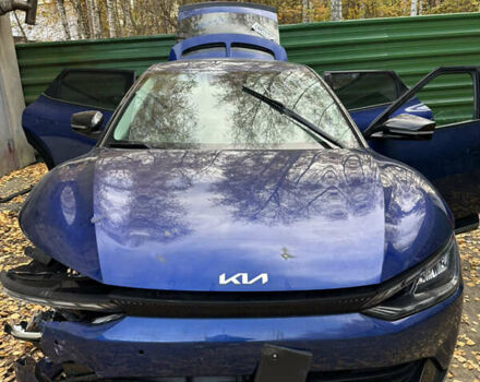Синий Киа EV6, объемом двигателя 0 л и пробегом 27 тыс. км за 23800 $, фото 10 на Automoto.ua