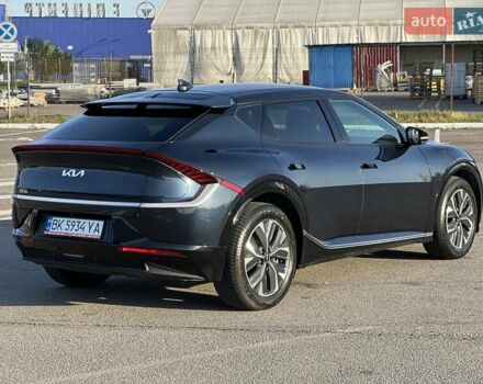 Синий Киа EV6, объемом двигателя 0 л и пробегом 40 тыс. км за 28450 $, фото 10 на Automoto.ua