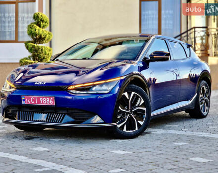 Синий Киа EV6, объемом двигателя 0 л и пробегом 243 тыс. км за 20700 $, фото 7 на Automoto.ua