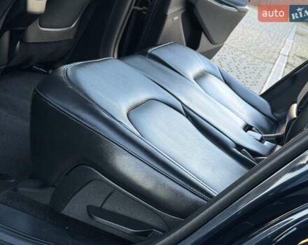 Синій Кіа EV6, об'ємом двигуна 0 л та пробігом 100 тис. км за 22700 $, фото 77 на Automoto.ua