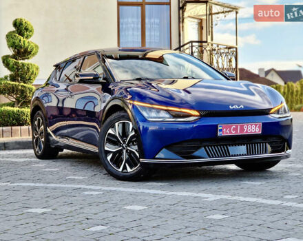 Синий Киа EV6, объемом двигателя 0 л и пробегом 243 тыс. км за 20700 $, фото 8 на Automoto.ua