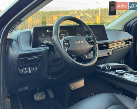 Синий Киа EV6, объемом двигателя 0 л и пробегом 243 тыс. км за 19999 $, фото 27 на Automoto.ua