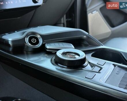 Синій Кіа EV6, об'ємом двигуна 0 л та пробігом 100 тис. км за 22700 $, фото 105 на Automoto.ua