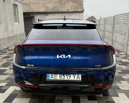 Синій Кіа EV6, об'ємом двигуна 0 л та пробігом 55 тис. км за 24900 $, фото 11 на Automoto.ua