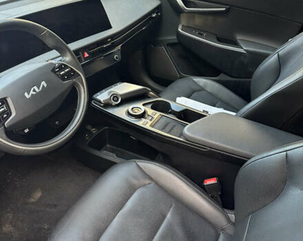 Синий Киа EV6, объемом двигателя 0 л и пробегом 27 тыс. км за 23800 $, фото 22 на Automoto.ua