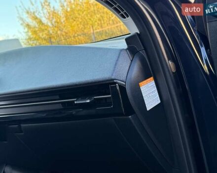 Синій Кіа EV6, об'ємом двигуна 0 л та пробігом 100 тис. км за 22700 $, фото 84 на Automoto.ua