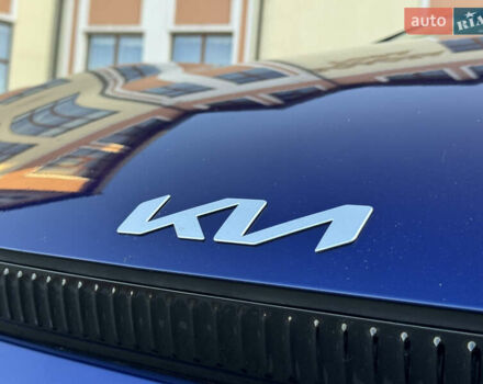 Синий Киа EV6, объемом двигателя 0 л и пробегом 243 тыс. км за 19999 $, фото 9 на Automoto.ua