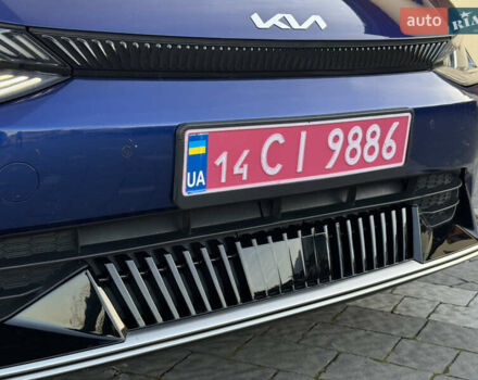 Синий Киа EV6, объемом двигателя 0 л и пробегом 243 тыс. км за 19999 $, фото 18 на Automoto.ua