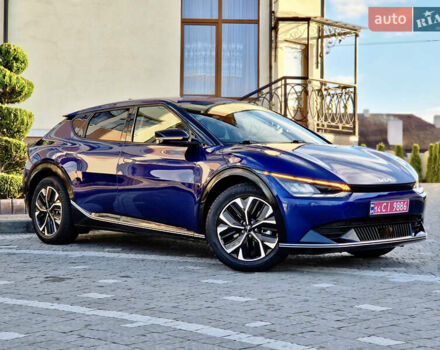 Синий Киа EV6, объемом двигателя 0 л и пробегом 243 тыс. км за 20700 $, фото 5 на Automoto.ua