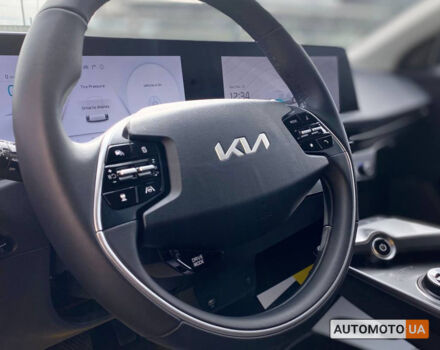 Синий Киа EV6, объемом двигателя 77 л и пробегом 20 тыс. км за 35000 $, фото 14 на Automoto.ua