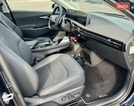 Синий Киа EV6, объемом двигателя 0 л и пробегом 40 тыс. км за 28450 $, фото 47 на Automoto.ua