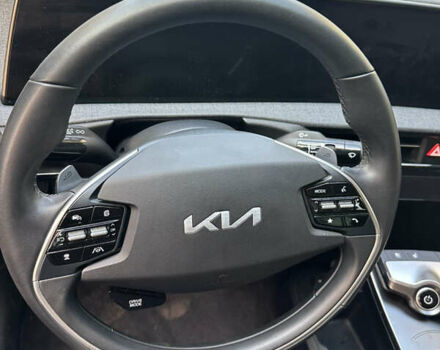 Синий Киа EV6, объемом двигателя 0 л и пробегом 27 тыс. км за 23800 $, фото 24 на Automoto.ua