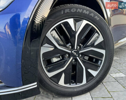 Синий Киа EV6, объемом двигателя 0 л и пробегом 243 тыс. км за 19999 $, фото 11 на Automoto.ua