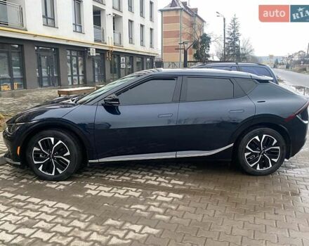 Синій Кіа EV6, об'ємом двигуна 0 л та пробігом 20 тис. км за 25600 $, фото 6 на Automoto.ua