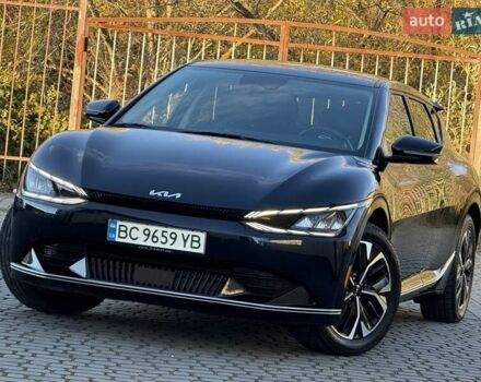 Синій Кіа EV6, об'ємом двигуна 0 л та пробігом 100 тис. км за 22700 $, фото 19 на Automoto.ua