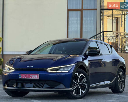 Синий Киа EV6, объемом двигателя 0 л и пробегом 243 тыс. км за 19999 $, фото 3 на Automoto.ua