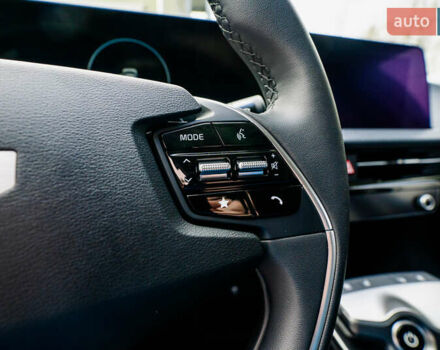 Синий Киа EV6, объемом двигателя 0 л и пробегом 1 тыс. км за 40000 $, фото 13 на Automoto.ua