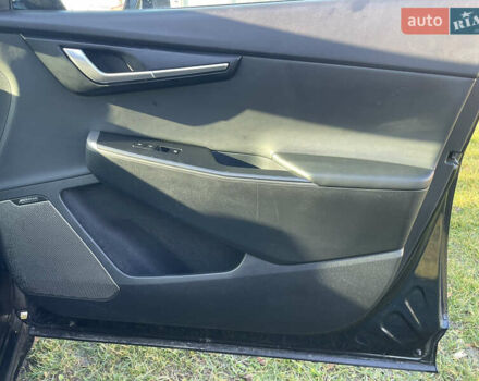 Синий Киа EV6, объемом двигателя 0 л и пробегом 103 тыс. км за 21900 $, фото 21 на Automoto.ua