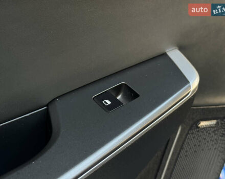 Синий Киа EV6, объемом двигателя 0 л и пробегом 243 тыс. км за 19999 $, фото 54 на Automoto.ua