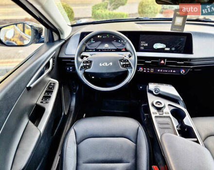 Синий Киа EV6, объемом двигателя 0 л и пробегом 243 тыс. км за 20700 $, фото 21 на Automoto.ua