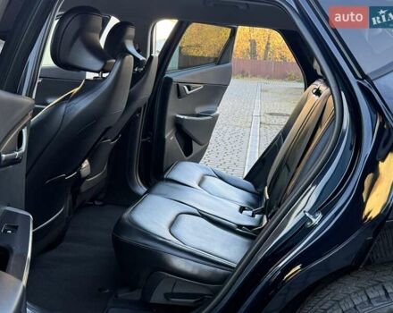 Синій Кіа EV6, об'ємом двигуна 0 л та пробігом 100 тис. км за 22700 $, фото 78 на Automoto.ua