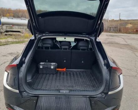 Синий Киа EV6, объемом двигателя 0 л и пробегом 55 тыс. км за 24700 $, фото 2 на Automoto.ua