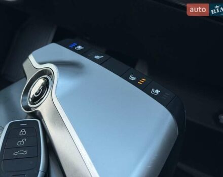 Синій Кіа EV6, об'ємом двигуна 0 л та пробігом 100 тис. км за 22700 $, фото 91 на Automoto.ua