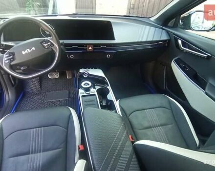 Синий Киа EV6, объемом двигателя 0 л и пробегом 7 тыс. км за 32500 $, фото 9 на Automoto.ua