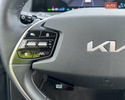 Синий Киа EV6, объемом двигателя 0 л и пробегом 40 тыс. км за 28450 $, фото 37 на Automoto.ua