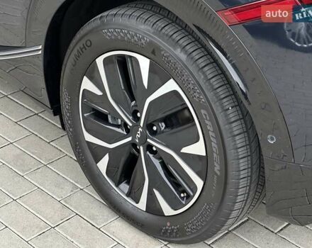 Синій Кіа EV6, об'ємом двигуна 0 л та пробігом 2 тис. км за 28900 $, фото 12 на Automoto.ua
