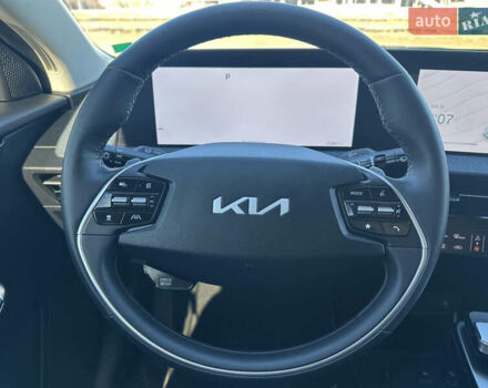 Синий Киа EV6, объемом двигателя 0 л и пробегом 24 тыс. км за 26500 $, фото 10 на Automoto.ua