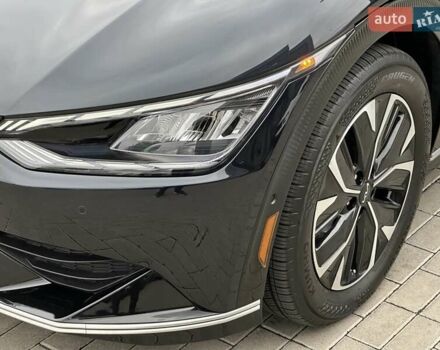 Синій Кіа EV6, об'ємом двигуна 0 л та пробігом 2 тис. км за 28900 $, фото 3 на Automoto.ua