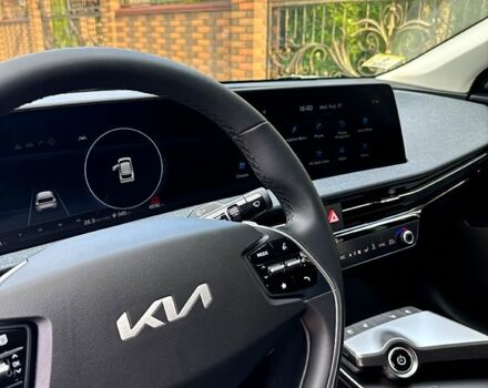 Синій Кіа EV6, об'ємом двигуна 0 л та пробігом 4 тис. км за 33200 $, фото 7 на Automoto.ua