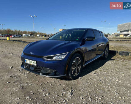 Синий Киа EV6, объемом двигателя 0 л и пробегом 24 тыс. км за 26500 $, фото 2 на Automoto.ua