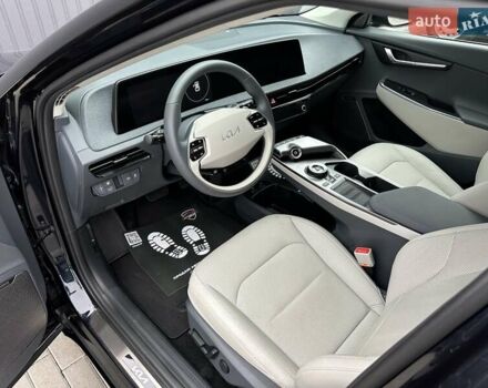 Синій Кіа EV6, об'ємом двигуна 0 л та пробігом 2 тис. км за 28900 $, фото 34 на Automoto.ua