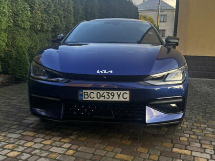 Киа EV6 2022 в Львове на Automoto.ua Синий Киа EV6, объемом двигателя 0 л и пробегом 25 тыс. км за 27100 $, фото 1 на Automoto.ua