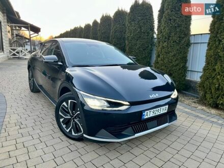 Синий Киа EV6, объемом двигателя 0 л и пробегом 112 тыс. км за 20950 $, фото 1 на Automoto.ua