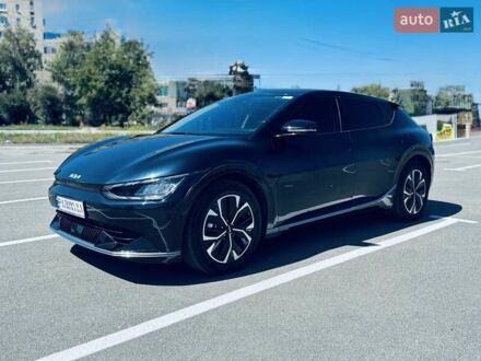 Киа EV6 2023 в Каменце-Подольском на Automoto.ua Синий Киа EV6, объемом двигателя 0 л и пробегом 55 тыс. км за 24000 $, фото 1 на Automoto.ua