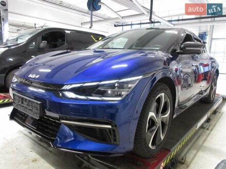 Синий Киа EV6, объемом двигателя 0 л и пробегом 30 тыс. км за 25900 $, фото 1 на Automoto.ua